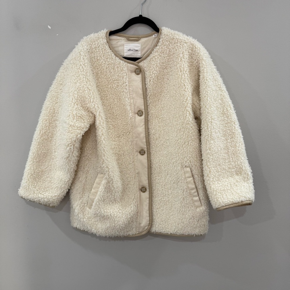 Aritzia Wilfred One Jacket River Sherpa Button Down in Birch White - Picture 3 of 6
